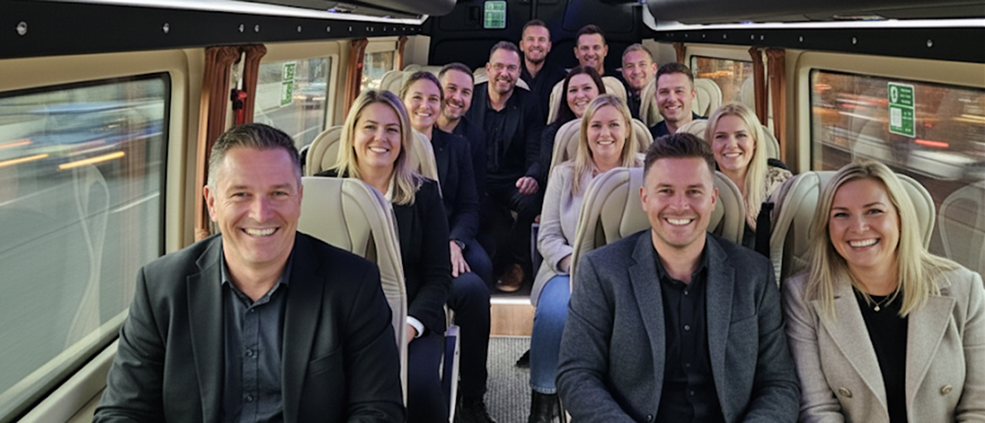 Minibuscentrale bus 16 personen