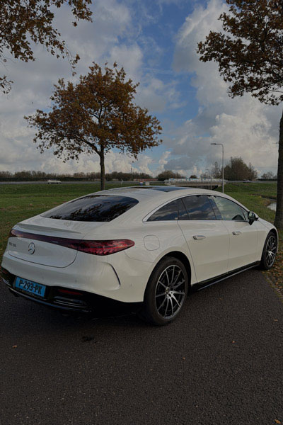 Electrische auto met chauffeur - Minibuscentrale