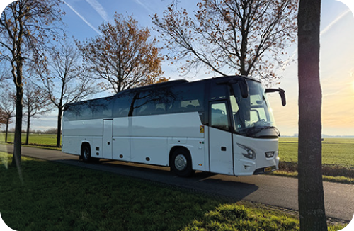 Touringcar 49 pax exterior