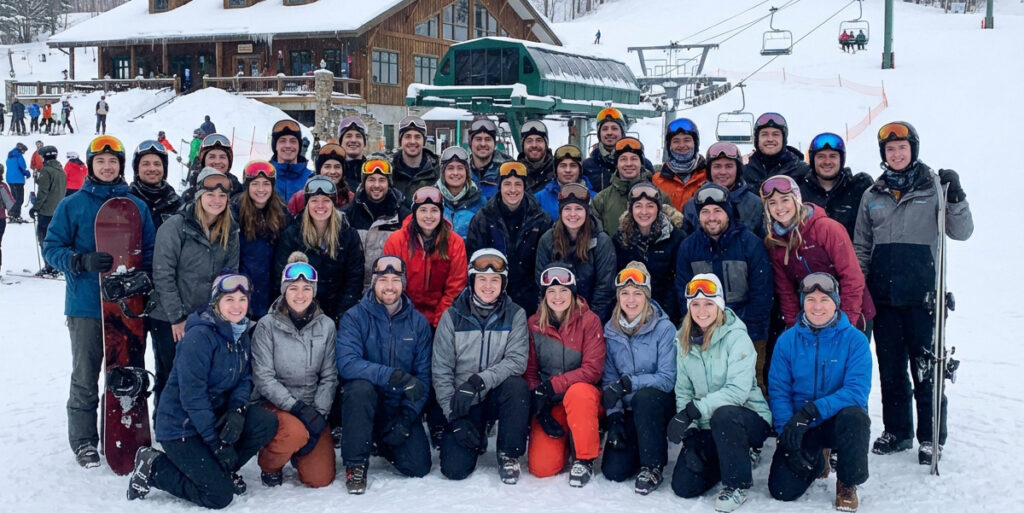 Wintersport groepsfoto